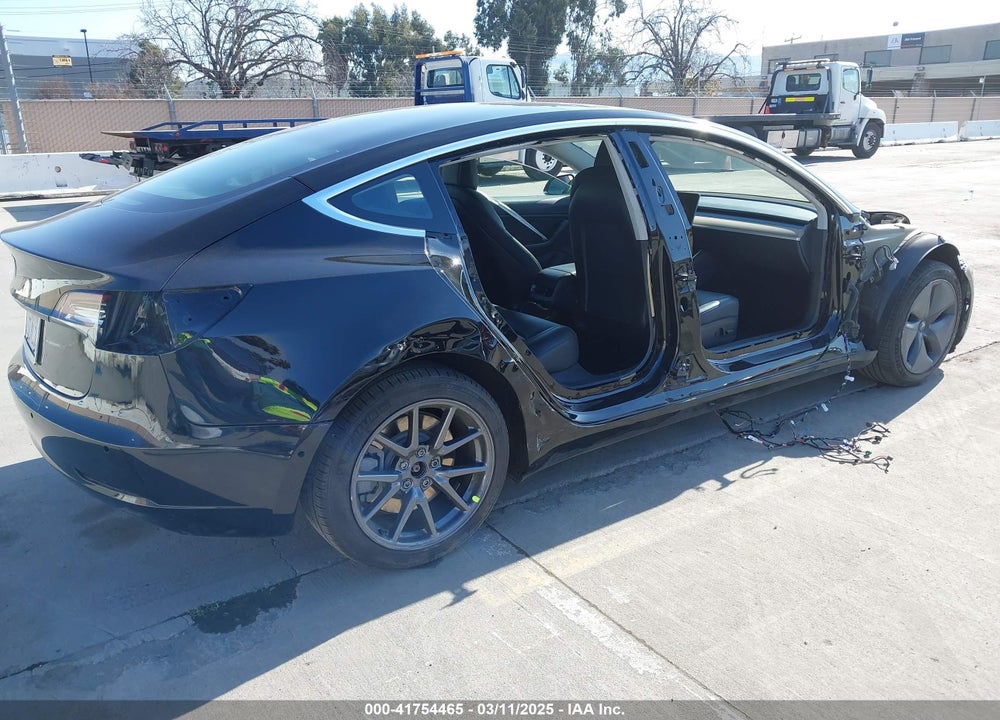 2018 TESLA MODEL 3 LONG RANGE/MID RANGE VIN: 5YJ3E1EA4JF069895