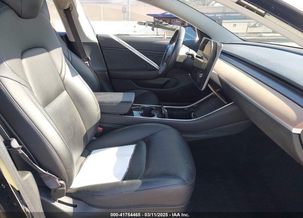2018 TESLA MODEL 3 LONG RANGE/MID RANGE VIN: 5YJ3E1EA4JF069895