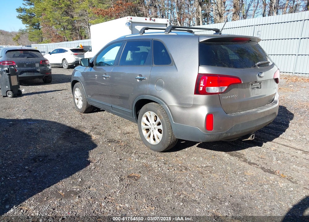2015 KIA SORENTO EX V6 VIN: 5XYKUDA7XFG653566