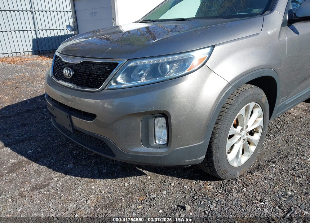 2015 KIA SORENTO EX V6 VIN: 5XYKUDA7XFG653566
