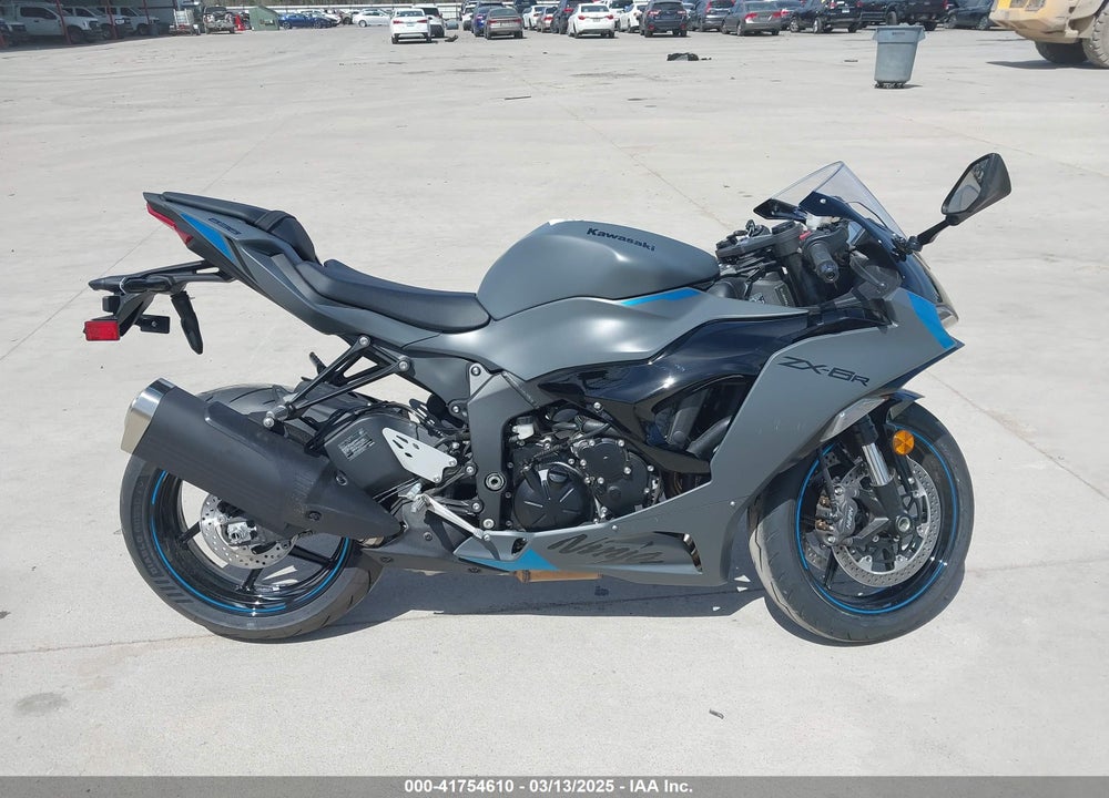 2025 KAWASAKI ZX636 VIN: JKBZXJK17SA008713