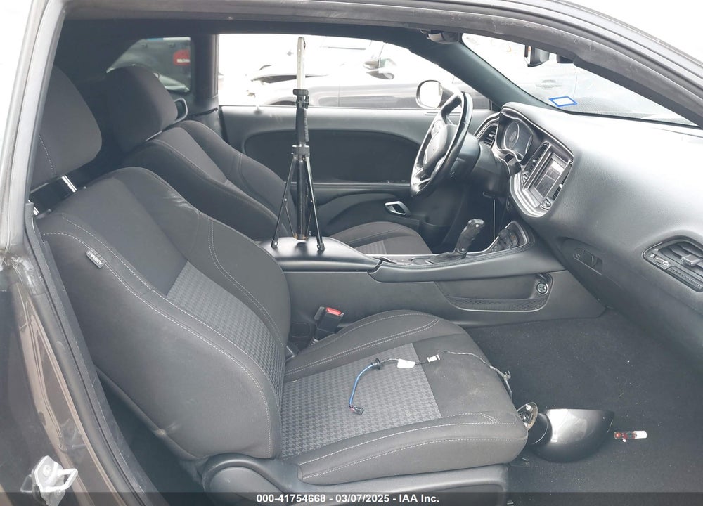 2021 DODGE CHALLENGER SXT VIN: 2C3CDZAG0MH635193