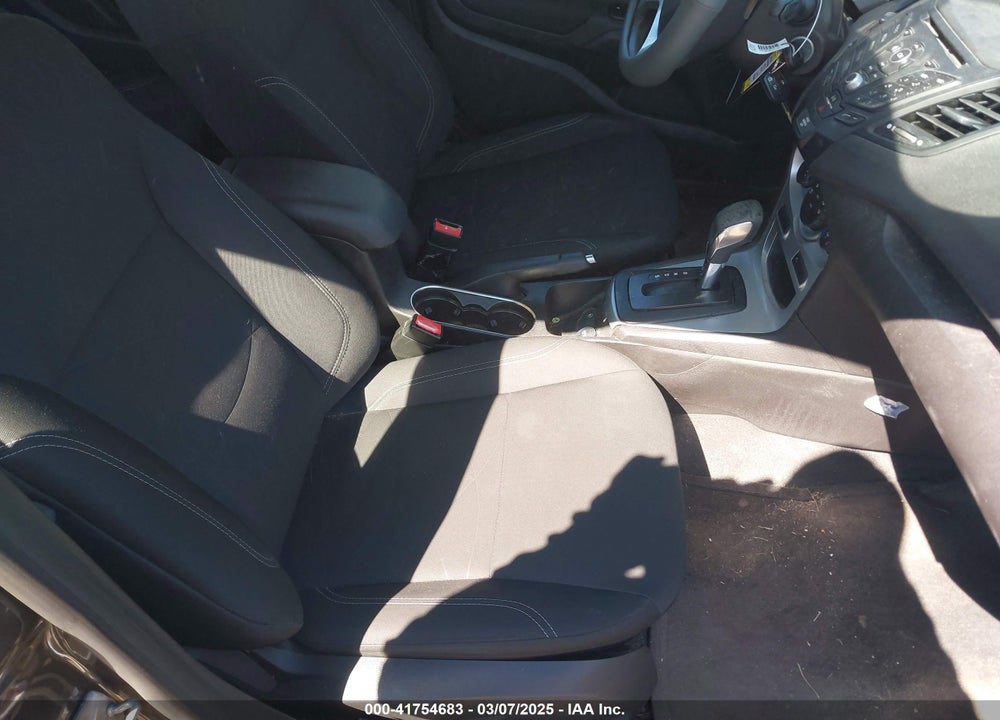 2017 FORD FIESTA VIN: 3FADP4EJ7HM161580