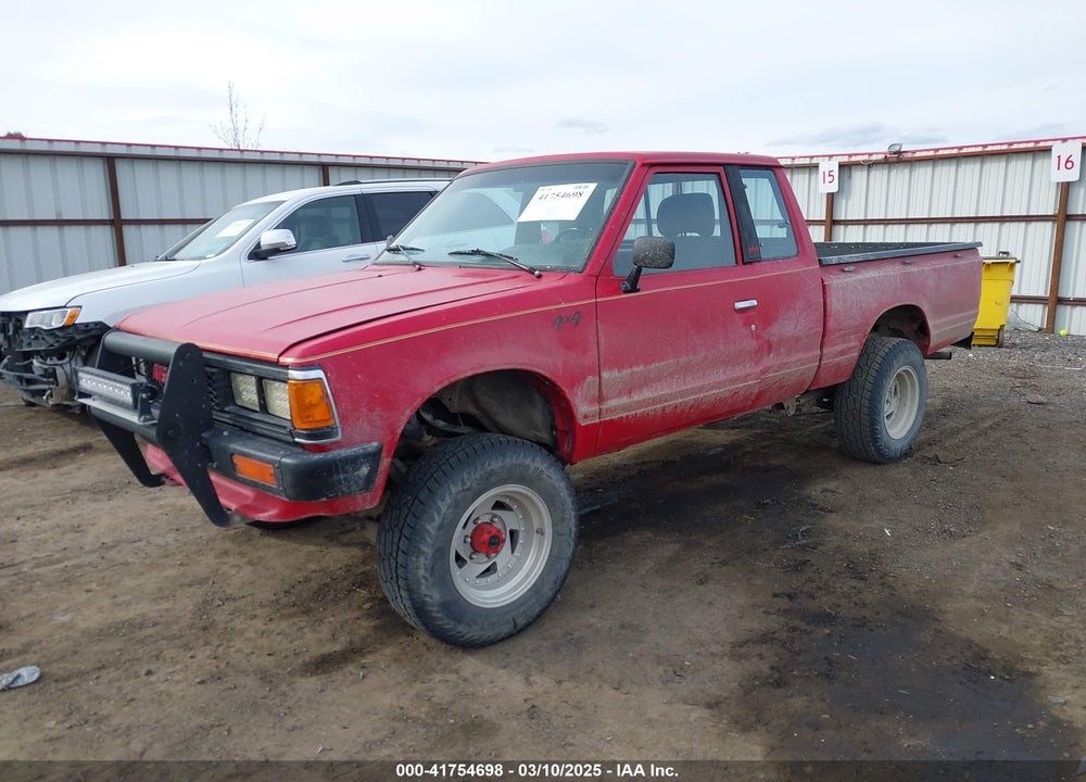 1984 DATSUN 720 KING CAB 4X4 VIN: JN6ND06Y7EW002272
