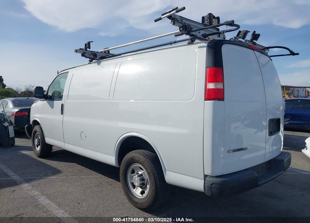 2017 CHEVROLET EXPRESS 2500 VIN: 1GCWGAFG4H1221171