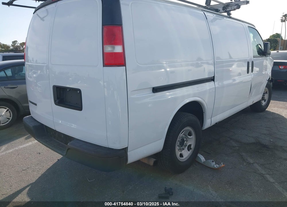 2017 CHEVROLET EXPRESS 2500 VIN: 1GCWGAFG4H1221171