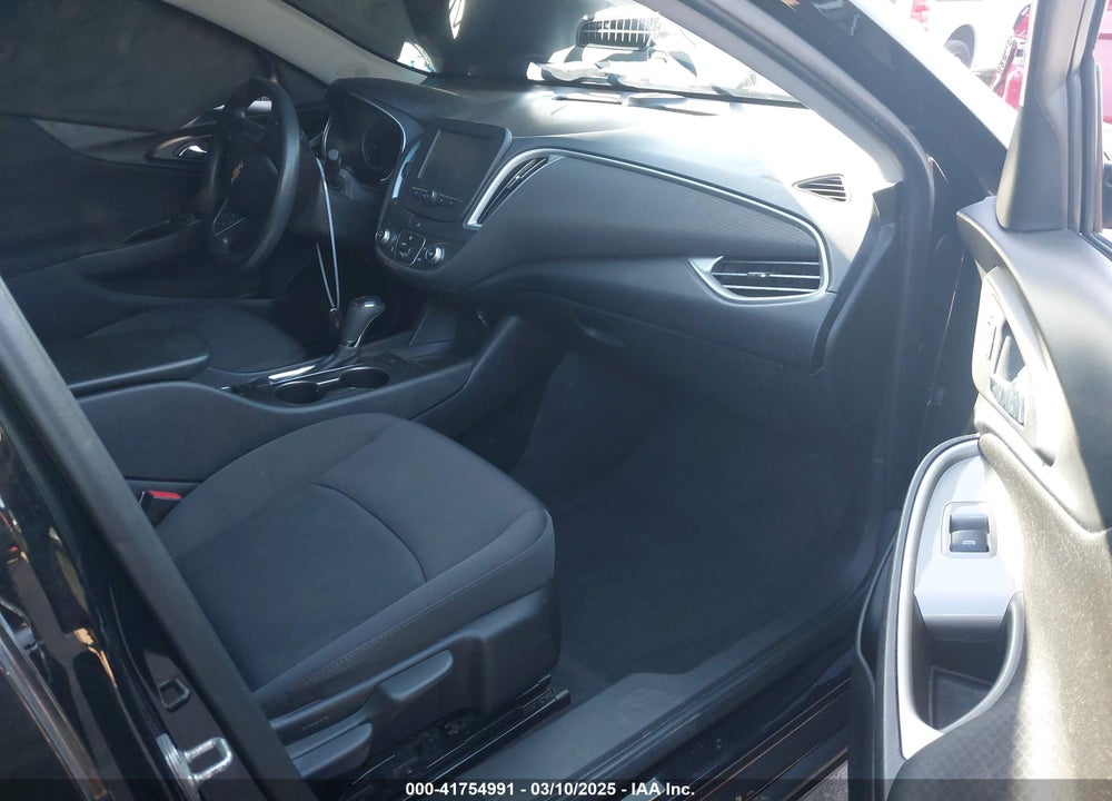 2017 CHEVROLET MALIBU VIN: 1G1ZB5ST1HF290725