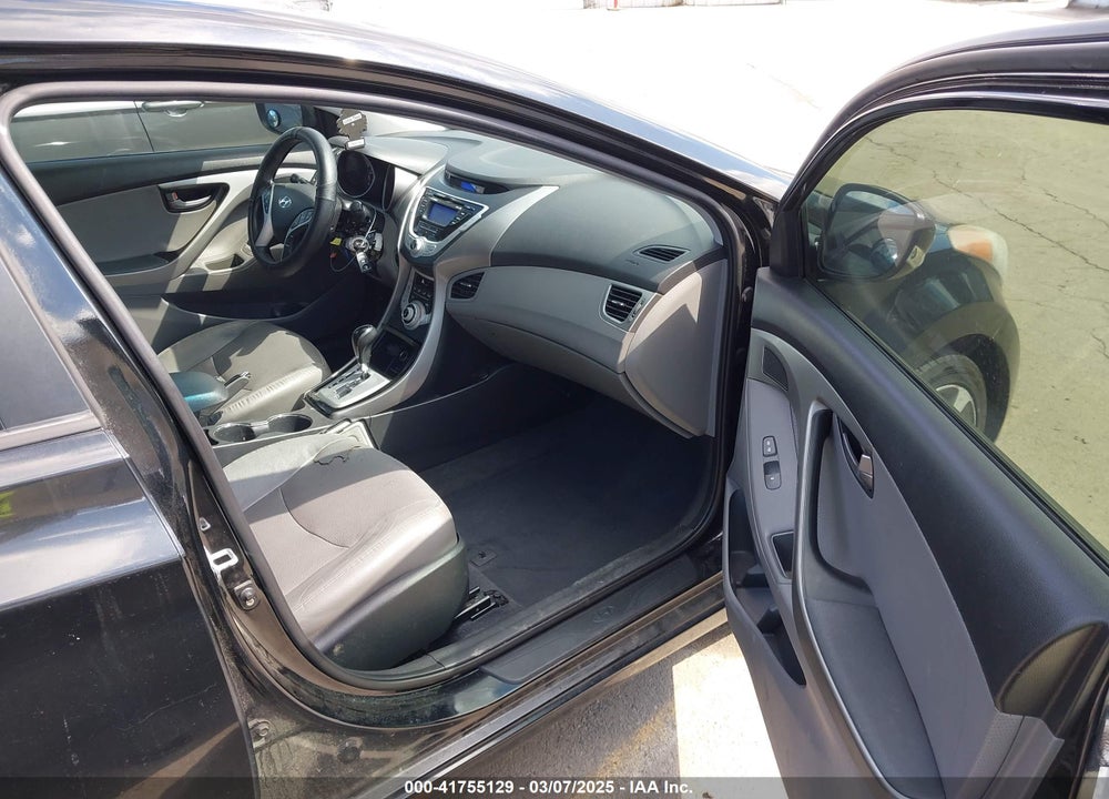 2012 HYUNDAI ELANTRA VIN: KMHDH4AEXCU257090
