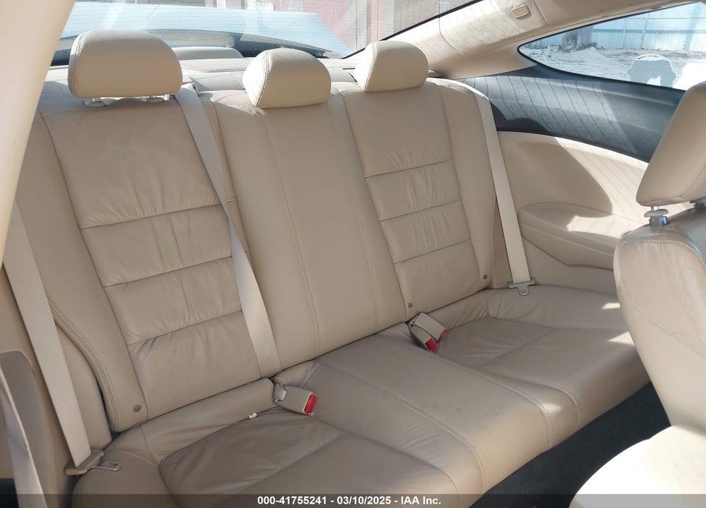 2011 HONDA ACCORD VIN: 1HGCS2B86BA004963