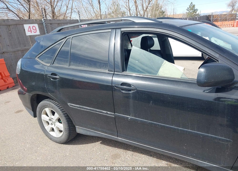 2004 LEXUS RX 330 VIN: JTJHA31U340045567