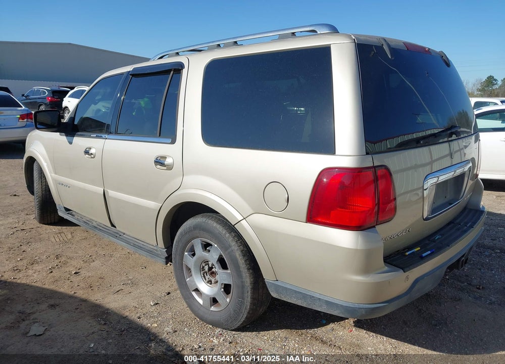 2005 LINCOLN NAVIGATOR VIN: 5LMFU28555LJ01074