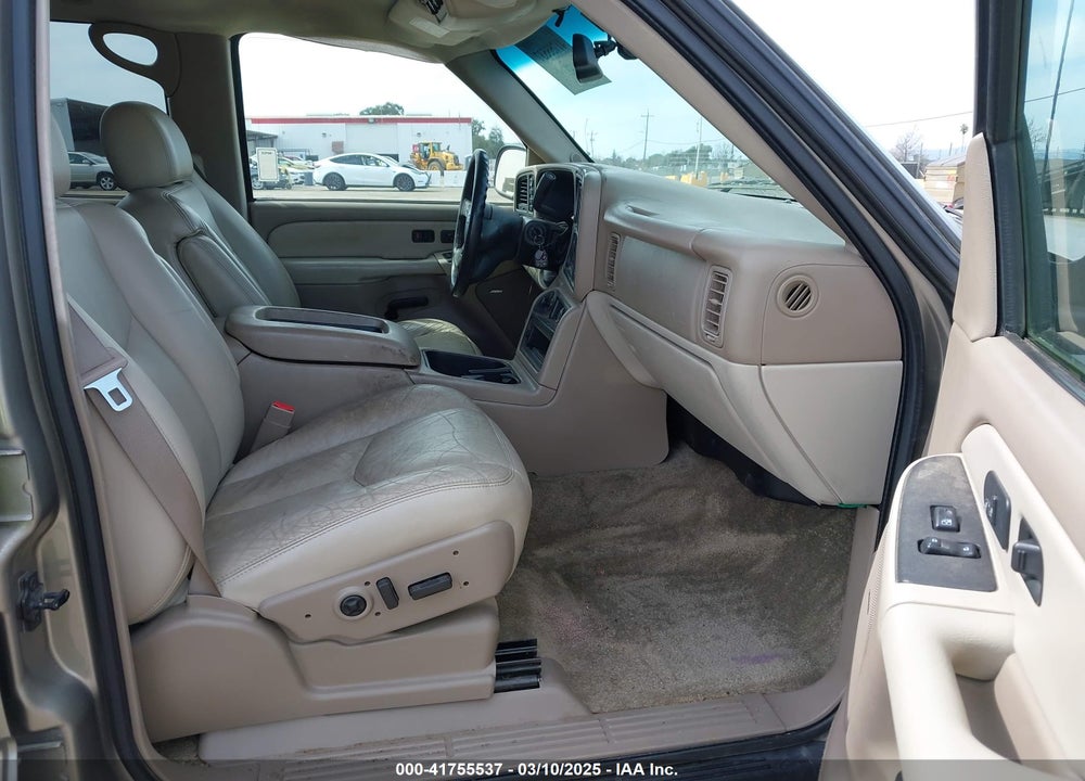 2003 CHEVROLET TAHOE LT VIN: 1GNEK13T43J153854