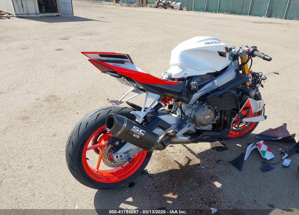 2024 APRILIA RS 660 EXTREMA VIN: ZD4KSUR09RS000193