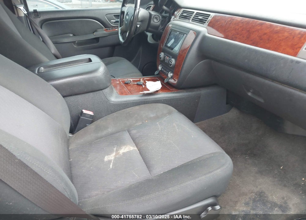 2012 CHEVROLET TAHOE VIN: 1GNSCAE08CR308779
