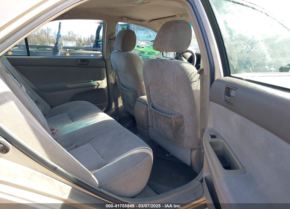 2004 TOYOTA CAMRY LE VIN: 4T1BE32K24U865394