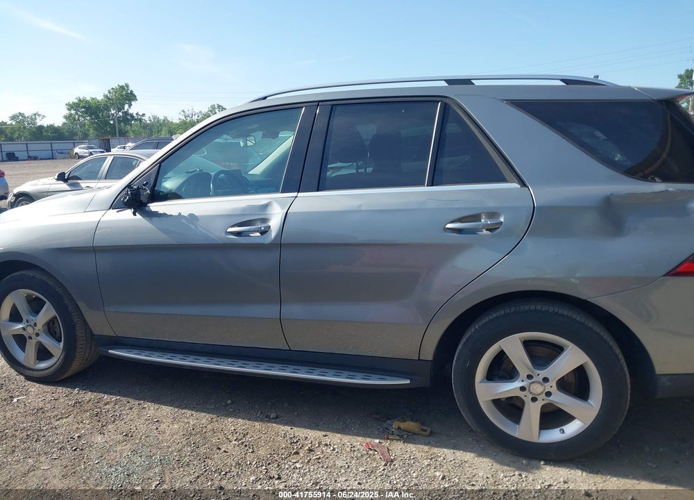 2016 MERCEDES-BENZ GLE 300D VIN: 4JGDA0EB5GA657207