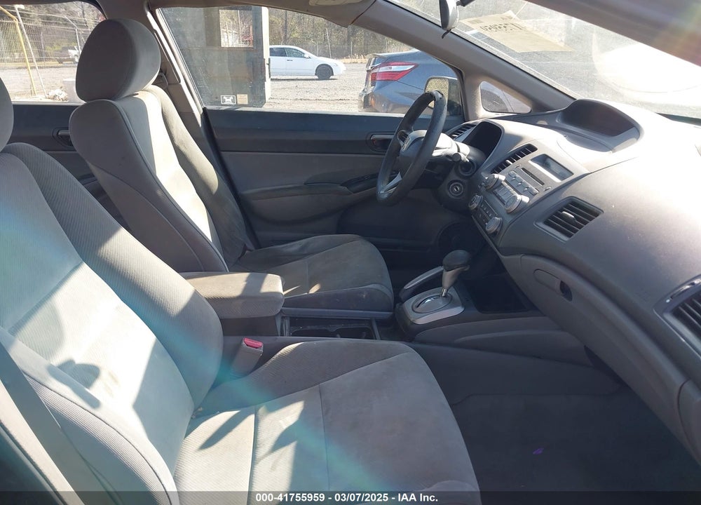 2009 HONDA CIVIC VIN: 1HGFA16549L016487