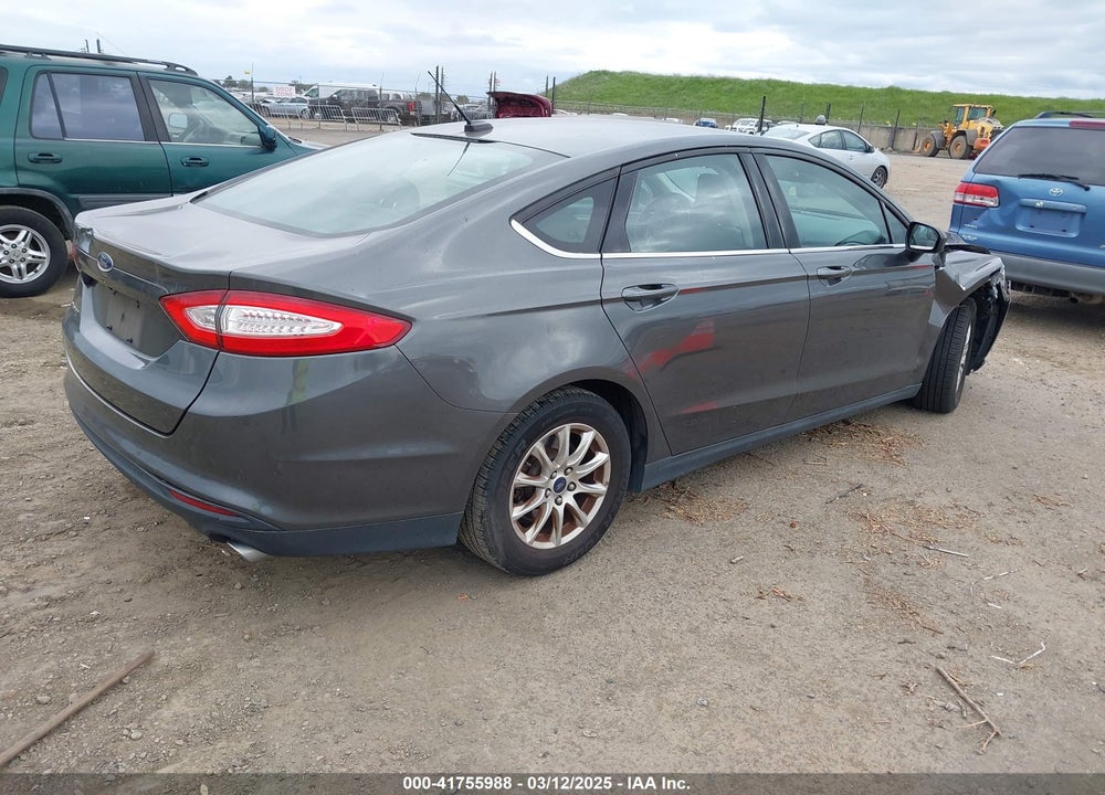 2016 FORD FUSION VIN: 3FA6P0G72GR233242