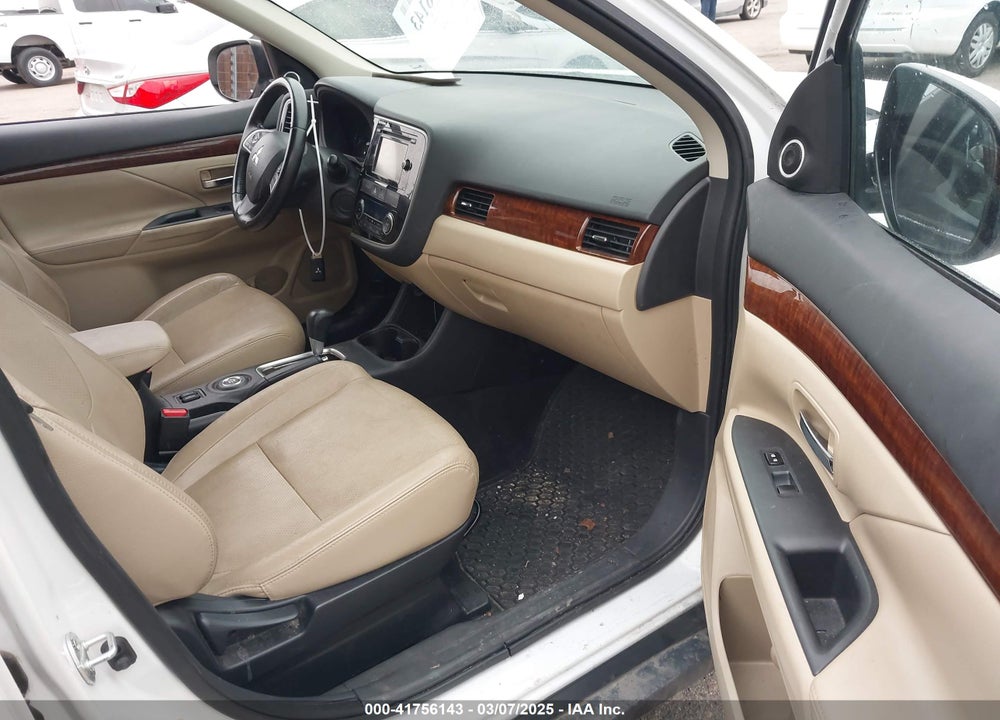 2014 MITSUBISHI OUTLANDER VIN: JA4AZ3A35EZ003039