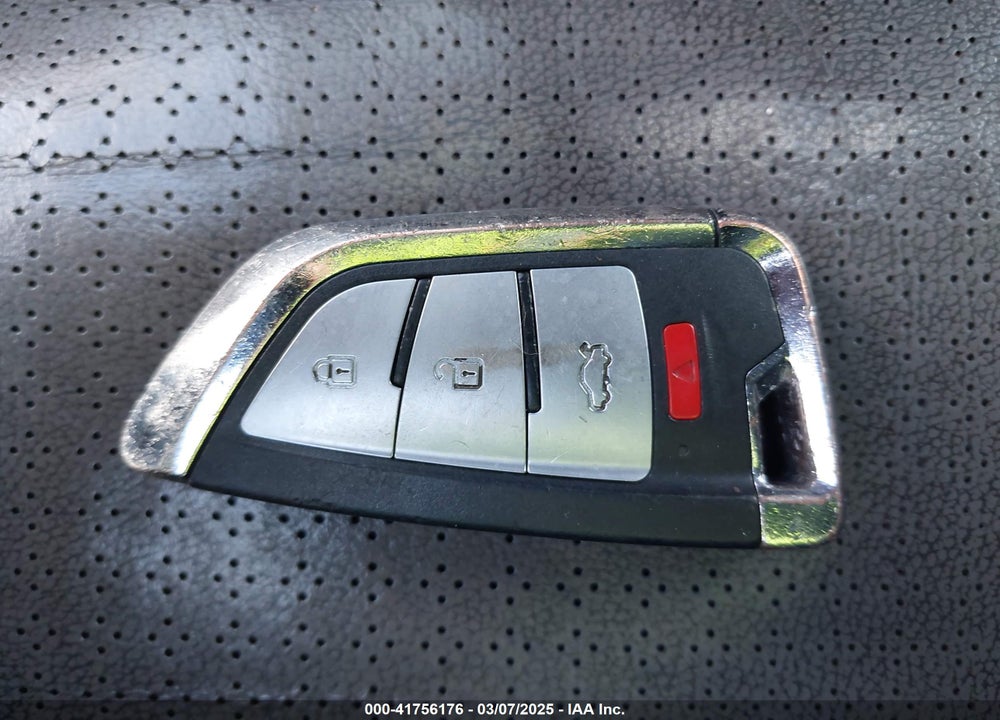 2014 HYUNDAI SANTA FE VIN: KM8SR4HF6EU079927