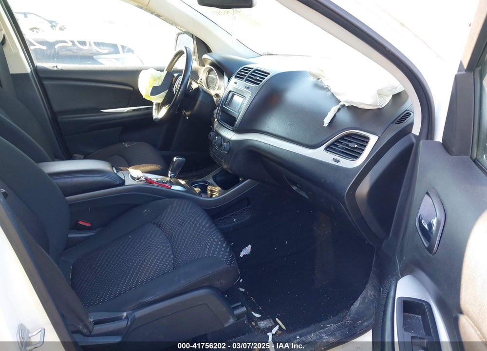 2019 DODGE JOURNEY SE VIN: 3C4PDCBB8KT866957