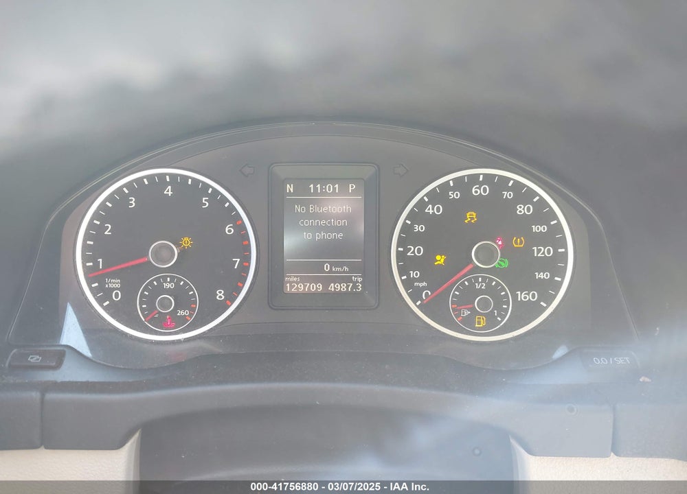 2012 VOLKSWAGEN TIGUAN SE W/SUNROOF & NAV VIN: WVGBV7AX9CW603430