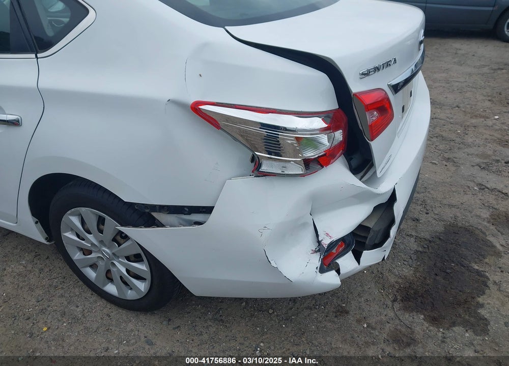 2018 NISSAN SENTRA VIN: 3N1AB7AP8JY252429