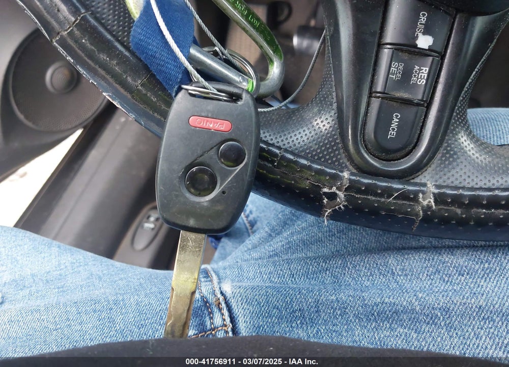 2008 HONDA CIVIC VIN: 2HGFG116X8H527938