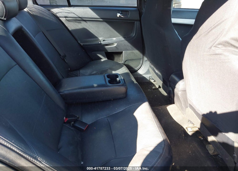 2011 MITSUBISHI LANCER VIN: JA32U8FW1BU041030