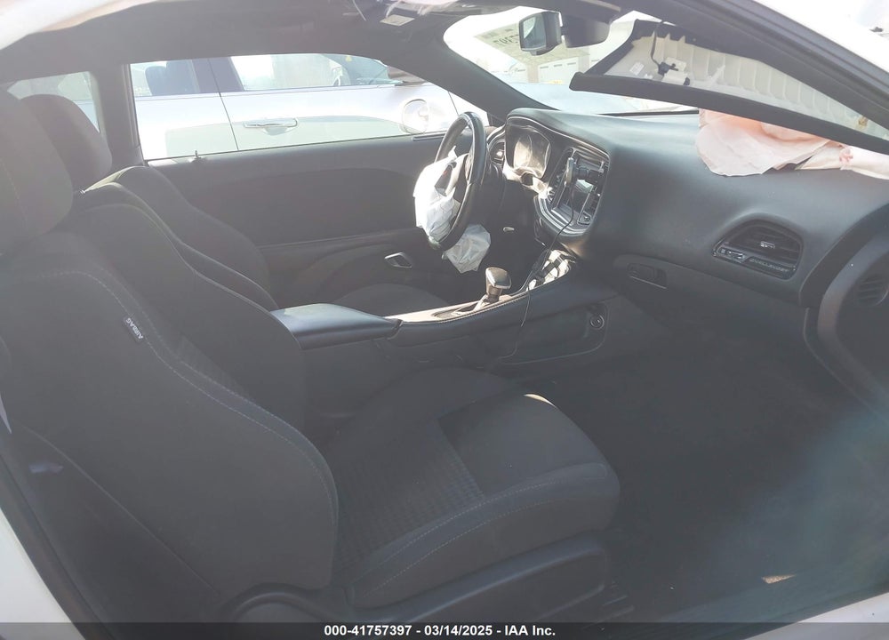 2019 DODGE CHALLENGER VIN: 2C3CDZBT8KH550952