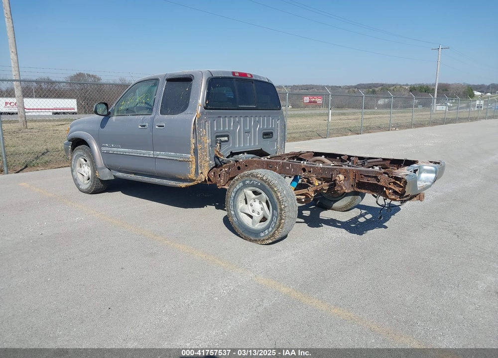 2000 TOYOTA TUNDRA VIN: 5TBBT4819YS053530