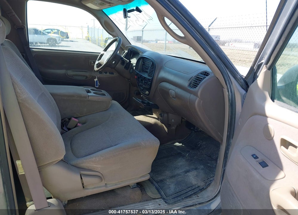 2000 TOYOTA TUNDRA VIN: 5TBBT4819YS053530