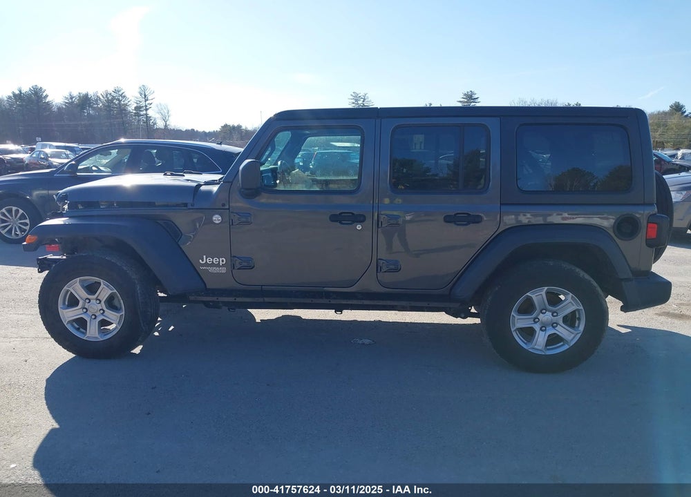 2018 JEEP WRANGLER UNLIMITED VIN: 1C4HJXDG4JW132516
