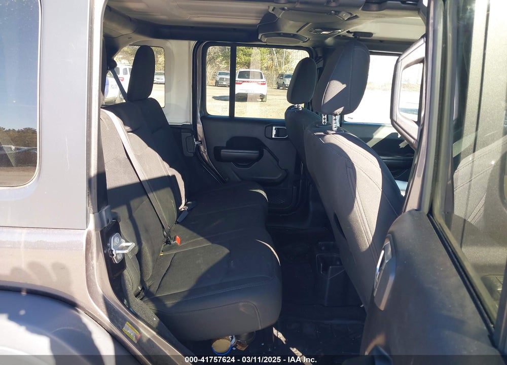 2018 JEEP WRANGLER UNLIMITED VIN: 1C4HJXDG4JW132516