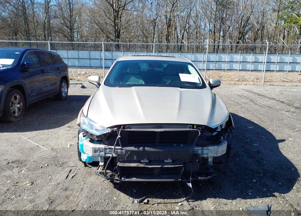 2019 FORD FUSION VIN: 3FA6P0HD8KR229211