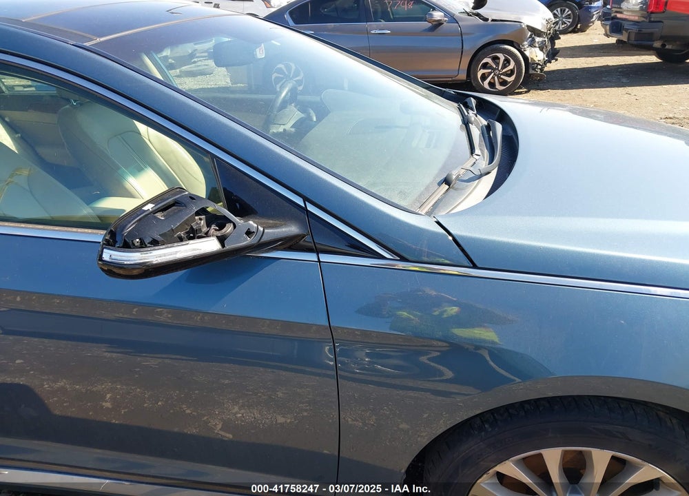 2015 HYUNDAI SONATA LIMITED VIN: 5NPE34AFXFH091474