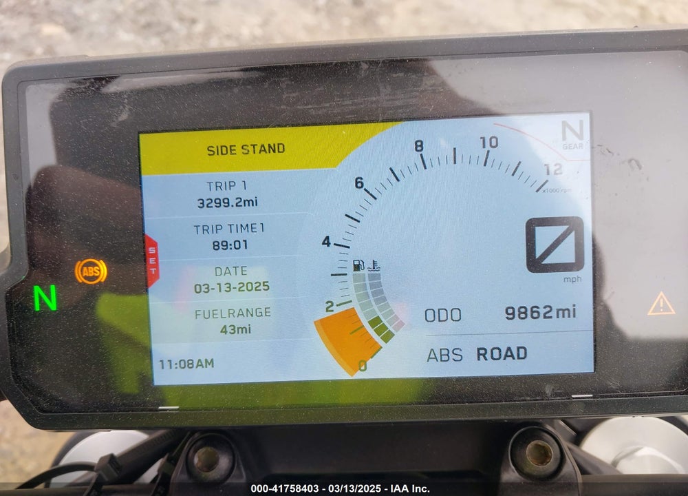 2022 KTM 390 DUKE VIN: MD2JPJ400NC252749