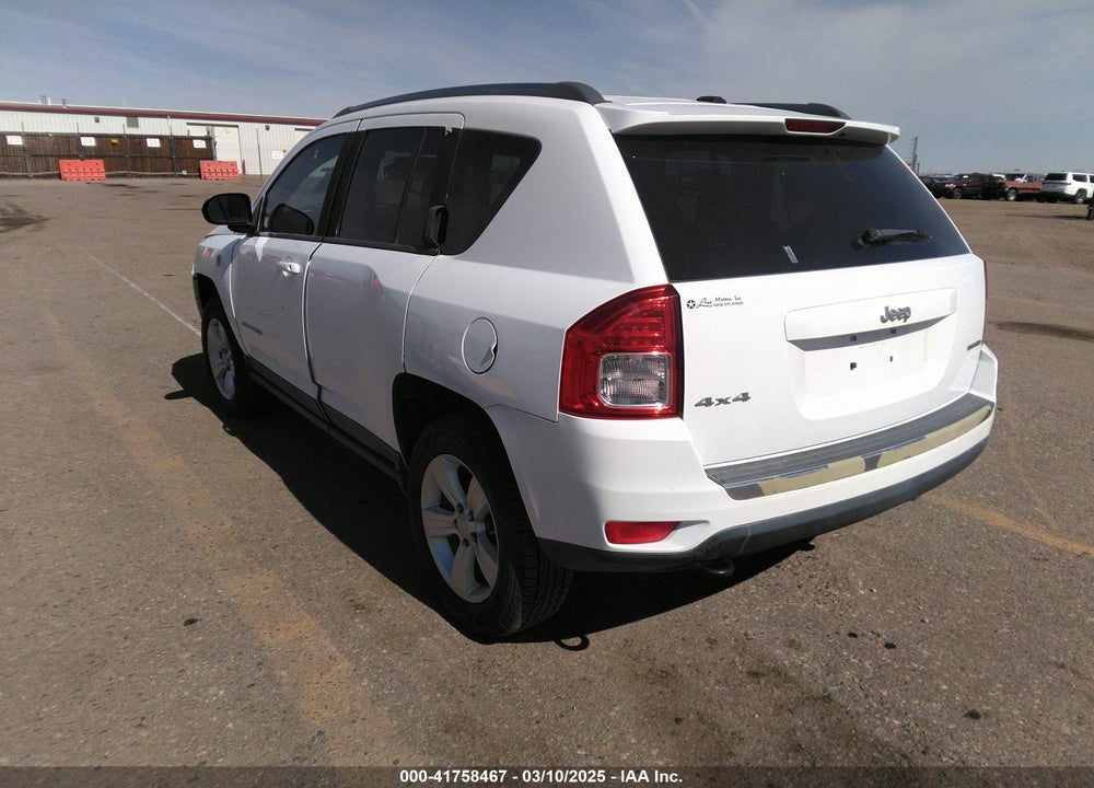 2011 JEEP COMPASS VIN: 1J4NF5FB7BD281746