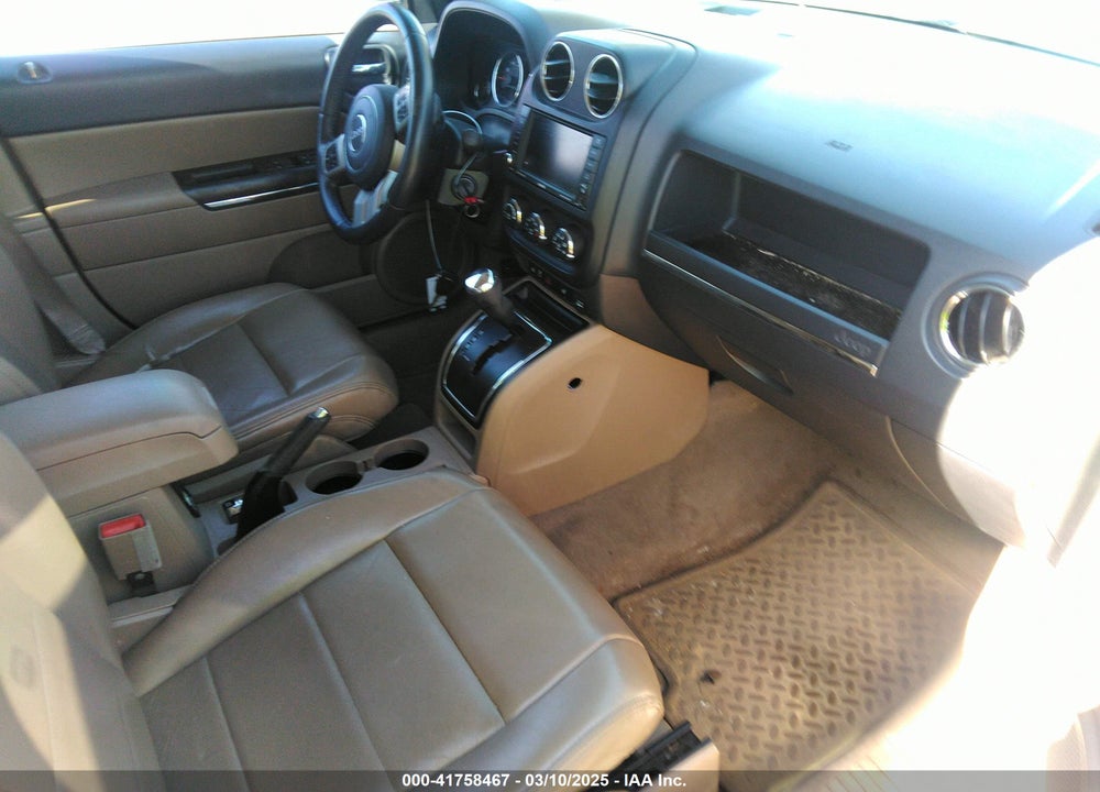 2011 JEEP COMPASS VIN: 1J4NF5FB7BD281746