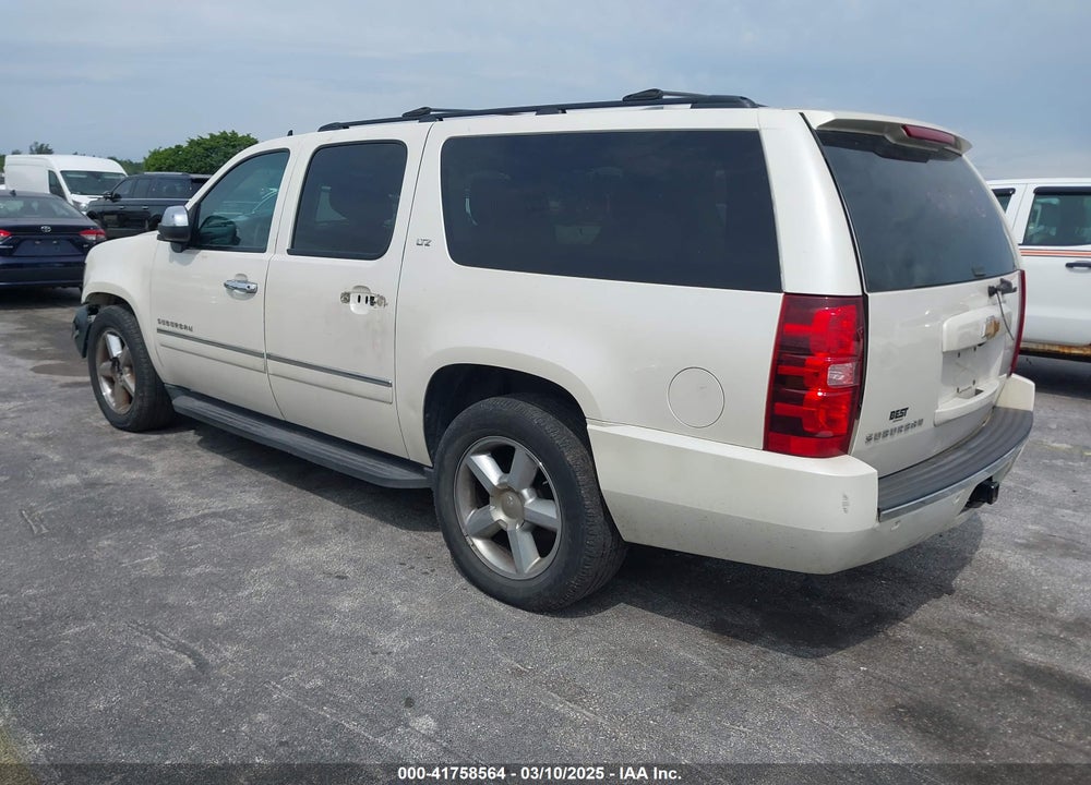 2012 CHEVROLET SUBURBAN 1500 VIN: 1GNSCKE08CR218960