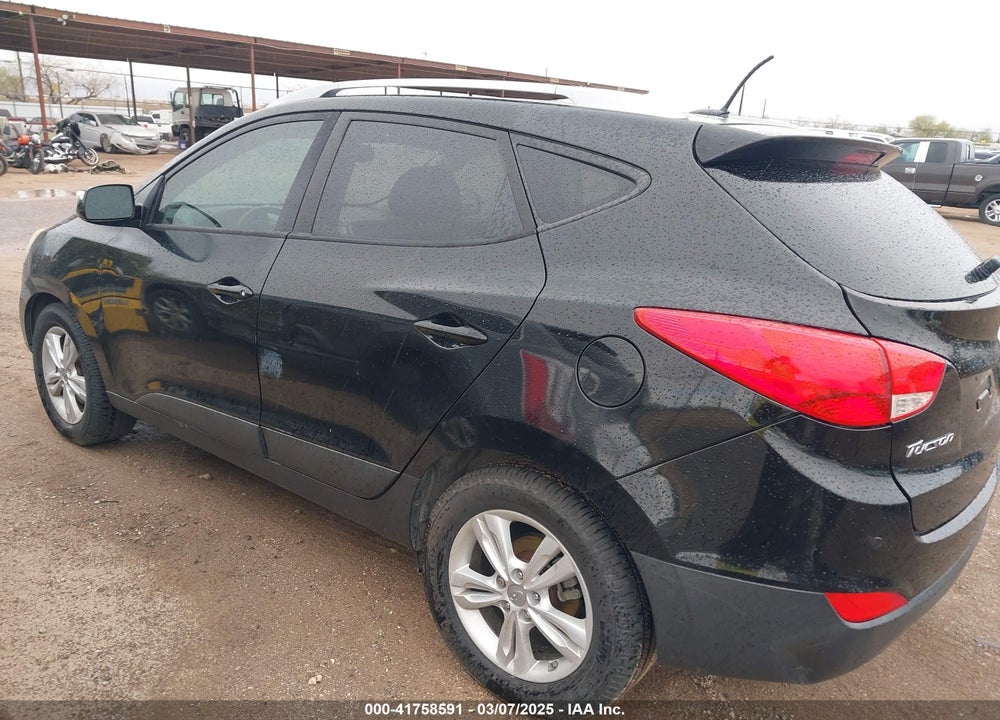 2012 HYUNDAI TUCSON VIN: KM8JU3AC3CU404468