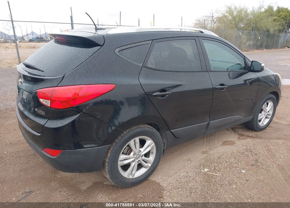 2012 HYUNDAI TUCSON VIN: KM8JU3AC3CU404468