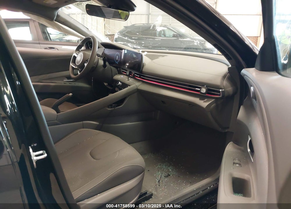 2024 HYUNDAI ELANTRA VIN: KMHLM4DG3RU845491
