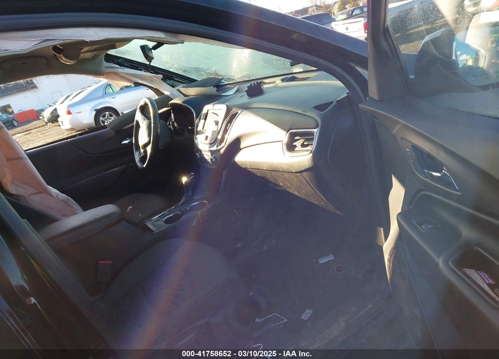 2019 CHEVROLET EQUINOX VIN: 2GNAXUEV2K6251969