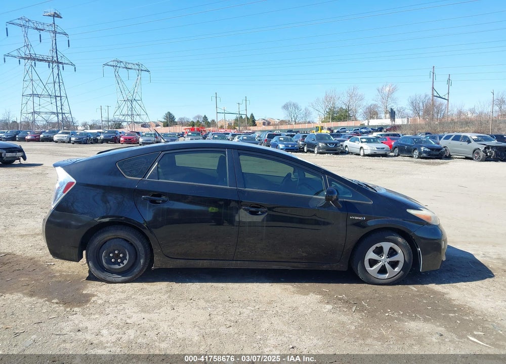 2013 TOYOTA PRIUS VIN: JTDKN3DU8D5649580