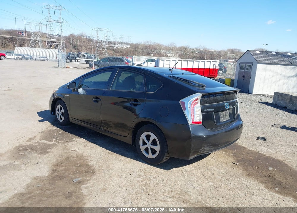 2013 TOYOTA PRIUS VIN: JTDKN3DU8D5649580