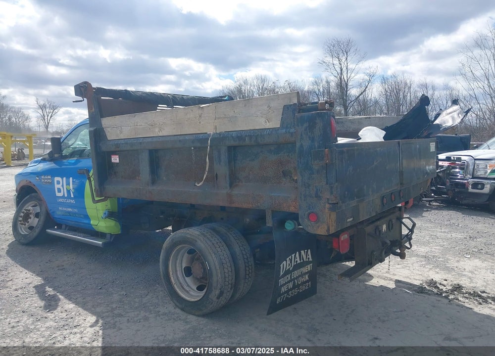 2014 RAM 5500 CHASSIS TRADESMAN/SLT VIN: 3C7WRNAL7EG107560