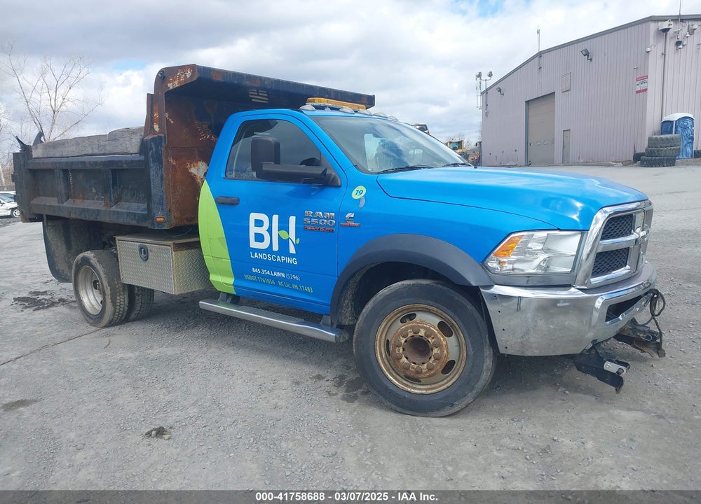 2014 RAM 5500 CHASSIS TRADESMAN/SLT VIN: 3C7WRNAL7EG107560