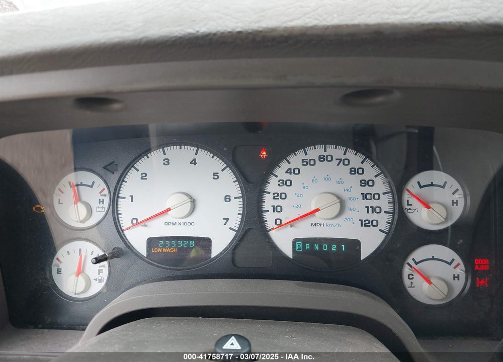 2005 DODGE RAM 1500 VIN: 1D7HU18D35S255764
