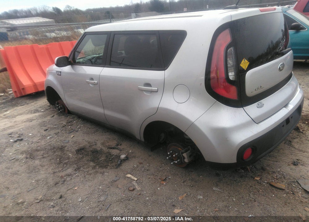2017 KIA SOUL VIN: KNDJN2A21H7457260